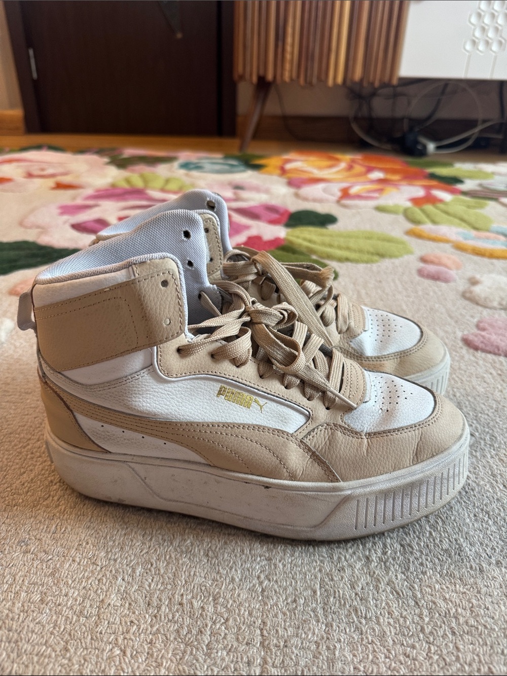 Puma Women's High-Top Sneakers in Beige and White